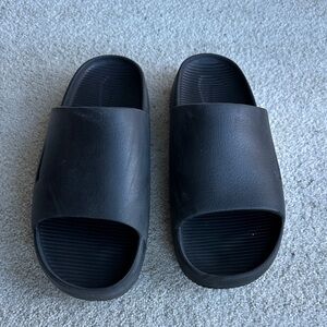 Men’s Calm Nike Black Slide Sandals